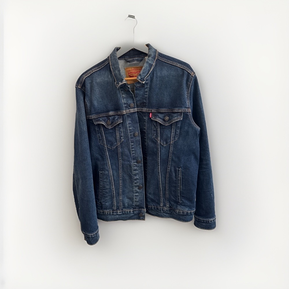 Levi's Trucker Denim Jacket Mens Size L Dark Blue Wash Button Front Classic